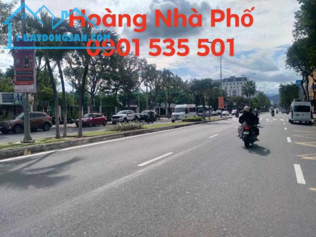 Sụp Hầm Mặt Tiền Hải Châu Xô Viết Nghệ Tĩnh ĐH Kiến Trúc - Dòng Tiền - 100m2 -Chỉ :15 Tỷ