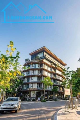 Cực Phẩm, Bán Mặt Phố Tô Ngọc Vân, Tây Hồ: 50 tỷ, 160m2, Mặt tiền 12m, 4 tầng,Lô Góc Cực