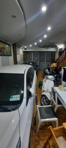 Dương Quảng Hàm 60m2 – Mặt tiền 6m – 5 tầng – Ô tô vào nhà – 10,9 tỷ .