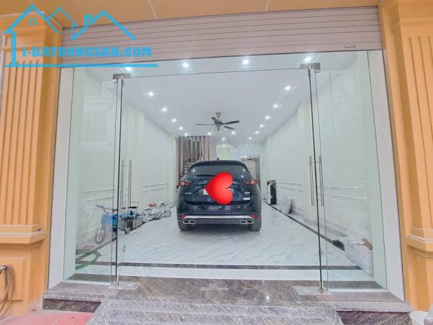 Bán Nhà Đấu Giá Mậu Lương 60m mt5m 6 tầng thang máy, vỉa hè rộng Kinh doanh