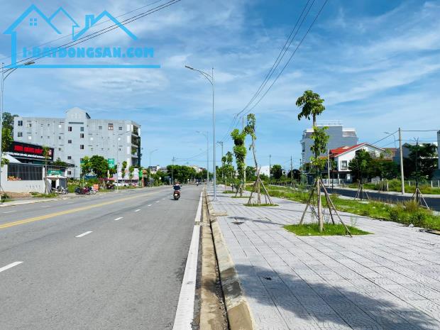 ĐẤT MẶT TIỀN ,ĐƯỜNG KHỠI ,ĐƯỜNG 12M ,TP HUẾ