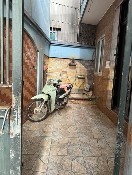 Ngõ 83 Tân Triều
