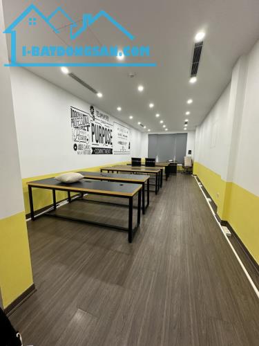 Bán nhà mặt phố Phó Đức Chính – 135m2 – 10 Tầng – 56 tỷ .