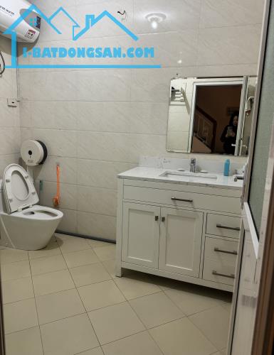 Phân Lô BQP, Phùng Chí Kiên, ÔTô Tránh Đỗ Cửa, KD Cho Thuê VP, 45m, MT 5.1m, 9.98 Tỷ