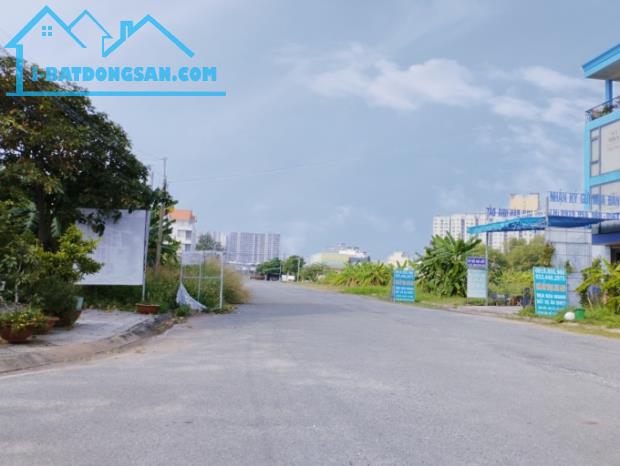 NGÂN HÀNG SIẾT NỢ THANH LÝ -( 25 X 40 ) ĐẤT THỔ CƯ NGAY TRƯỜNG HỌC –GIÁ 400 TRIỆU