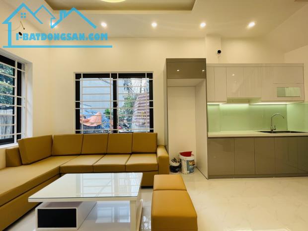 Nhà Kim Chung, Hoài Đức 35M 5 Tầng, 3 ngủ có nội thất, ô tô đỗ giá 5 tỷ