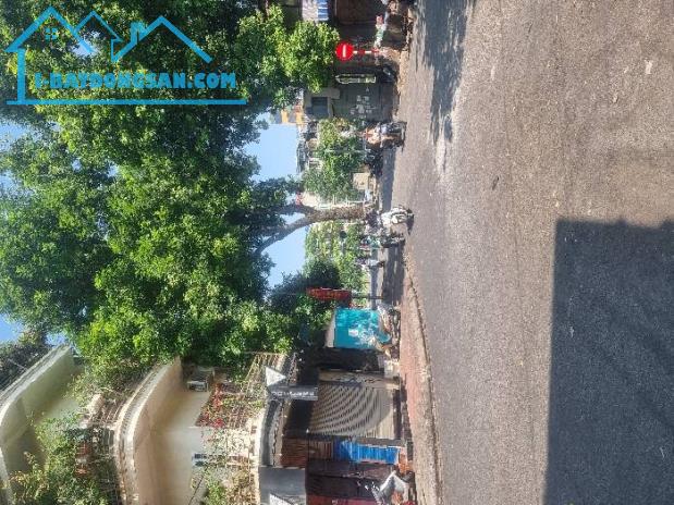 Bán nhà mặt phố Nguyễn Khắc Nhu lô góc đường hai chiều 2 mặt đường kinh doanh