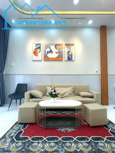HXH Nguyễn Sỹ Sách, 4x15 CN đủ, 3pn, Phường 15, Tân Bình, 5,990 tỷ.