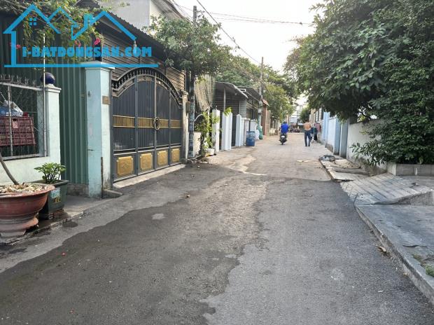 DÃY TRỌ LINH XUÂN - XE TẢI NÉ NHAU - 471m(11x45) FULL THỔ CƯ - XÂY CHDV - CHỈ 19.5 TỶ.