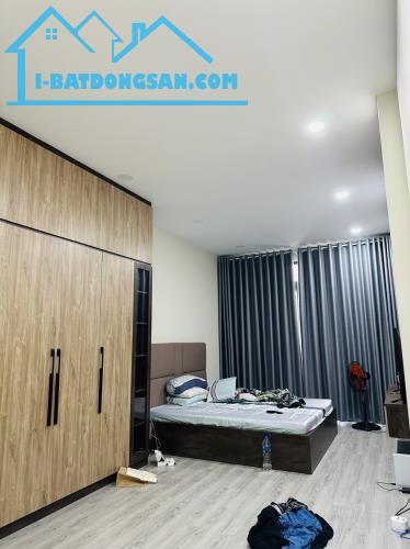 Báo Gấp nhà Thành Thái HXT Tránh.