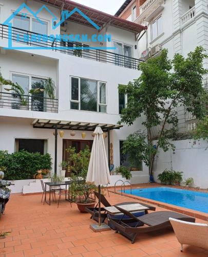 Cực đỉnh! Biệt thự Quảng an, Xuân Diệu, Tây Hồ. 380m2, bể bơi, sân vườn. Phân lô Vip. 60Ty