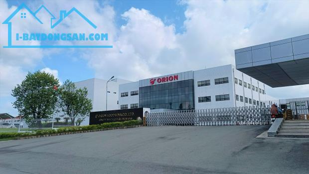 CHÍNH CHỦ CẦN BÁN 1 000M2 (NGANG 25X NỞ HẬU 35M) DÂN Ở ĐÔNG SÁT ĐƯỜNG NHỰA 24M