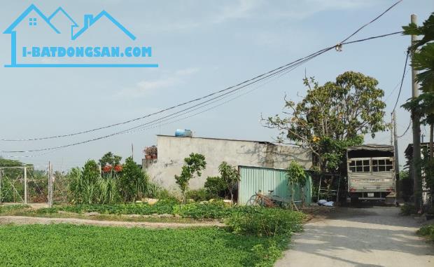 Vị trí 2 mặt tiền ô tô thông, 10x25m tiện xây nhà vườn. 1.2 tỷ