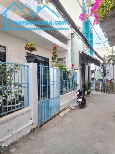 💥 Thanh Khê - nhà Gác Lửng gần Tiểu học Huỳnh Ngọc Huệ, DT 72m2 (6.5x11m), chỉ 3tix