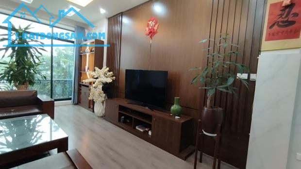 Bán nhà liền kề Vạn Phúc, vỉa hè, oto tránh, 50m2*4T giá chỉ 15 tỷ!