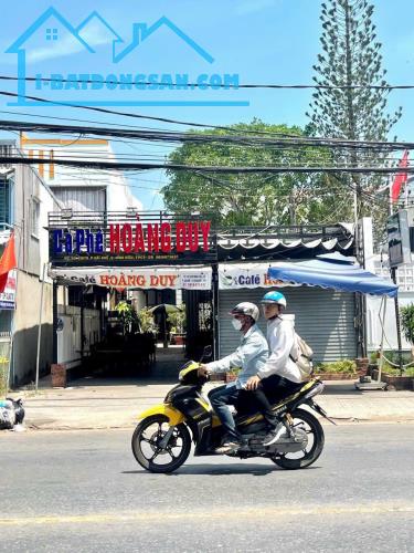 Nhà lầu diện tích rộng mặt tiền Cách mạng tháng 8, Ninh Kiều, Cần Thơ - 26 tỷ