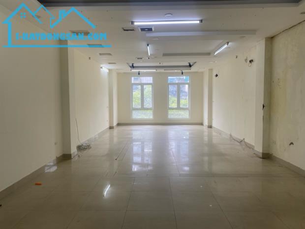 MẶT PHỐ - VỈA HÈ - CẦU THANG MÁY - KINH DOANH - TRUNG TÂM QUẬN BA ĐÌNH. 80m2 6 tầng giá TT