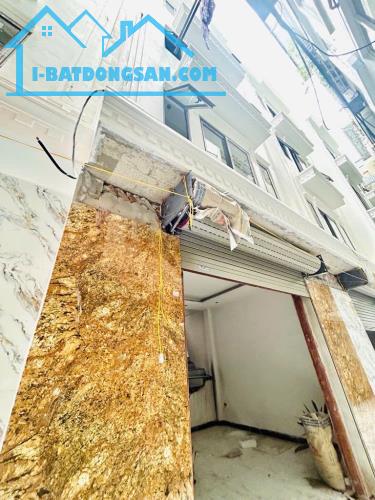 SERIES 3 CĂN NHÀ ĐANG HOÀN THIỆN NGUYỄN KHOÁI, 30M2 X 5 TẦNG, SÁT MẶT PHỐ, SỔ VUÔNG