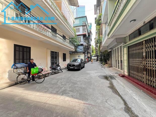 Bán nhà phân lô Ô TÔ tránh Phan Kế Bính, Ba Đình 50/54T2 MT4,1m 2 mặt ngõ Sổ A4