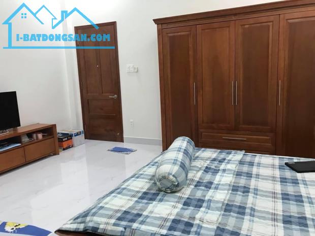 Mặt tiền đường số 41 trãi nhựa 14m 2 tầng 70m2 thu nhập 17tr/tháng. Tân Quy Quận 7, 14tỷ
