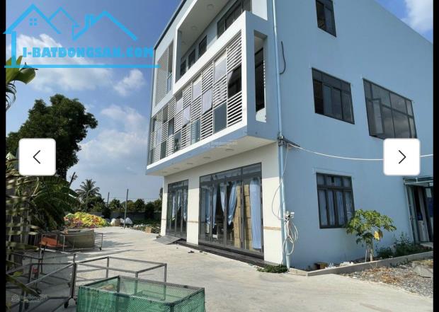 Nhà xưởng MT Võ Văn Điều đường xe container xã Trung Lập Thượng DT 1793m2 giá 15,5 tỷ