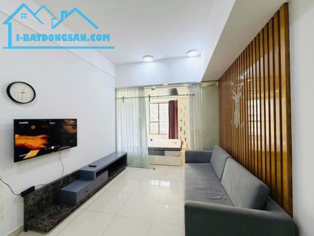 Bán Căn hộ chung cư RiverGate Quận 4 - 38m2 Full Nội Thất - View Sông Bến Nghé - Sát Q1