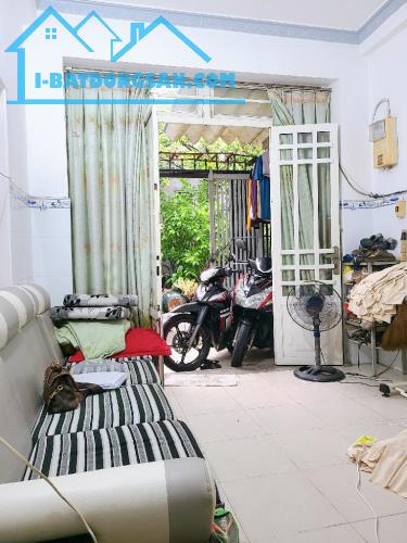 DƯƠNG QUÃNG HÀM – 43MV – 3 PHÒNG NGỦ - HẺM XE HƠI – HƠN 3 TỶ.