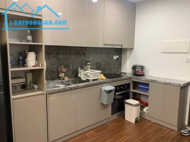 Bán chung cư Masteri Waterfront Vinhome Ocean Park 1-DT 74 m2-TẦNG CAO-3 NGỦ-2 WC-CĂN GÓC.