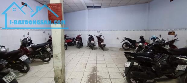 Bán nhà trọ, căn hộ dịch vụ Bình Tân, đường Hương Lộ 2, 256m2, 4 tầng, hẻm xe tải