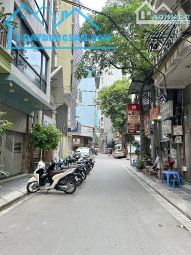 Bán nhà Hoàng Ngân, Trung Hòa phân lô hiếm 65m2 x6 Tầng x MT 5m Vỉa Hè kinh doanh