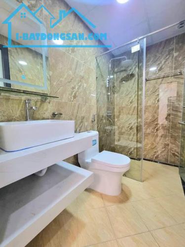 CHỈ 5.X TỈ CHO CĂN NHÀ 5 TẦNG MỚI TINH – PHONG THỦY VƯỢNG KHÍ