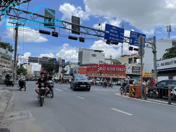 Hiếm có khó tìm! Mặt tiền Quang Trung diện tích 8x25, đang cho thuê 70tr/tháng