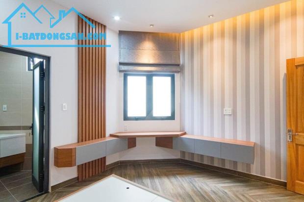 Chủ gửi Bán nhà mặt tiền 92b Lê Văn Thịnh P.Bình Trưng Tây Quận 2 LH 0903034123