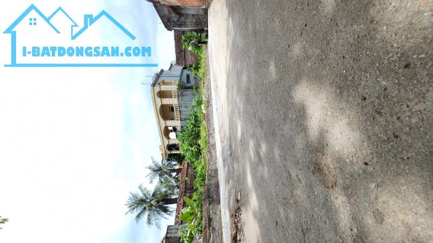 Bán 82 m tại Bắc Sơn - Sóc Sơn, đường to , oto tránh mặt tiền 4.8m
