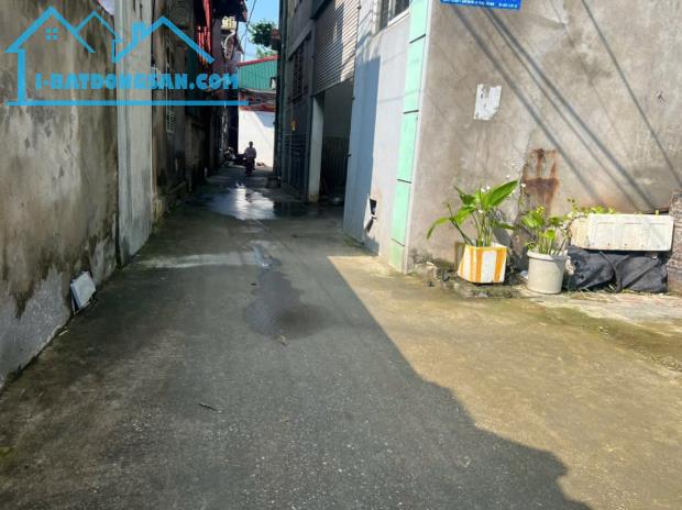 MAI ĐỘNG - TỪ SƠN. - BẮC NINH Dt : 202 m mặt tiền 10 m giá 1.450 tr Hậu nở hút t