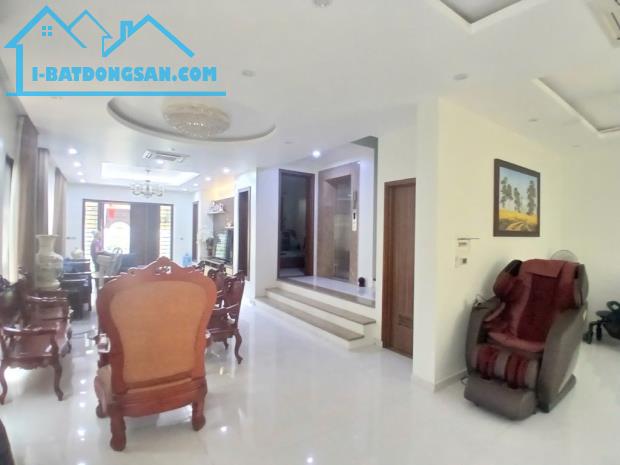 An khang Vila dương nội 183m mt10m Thang máy 5tầng gần Aoen mail, công viên thiên văn học