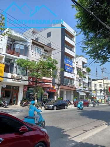 BÁN NHÀ VỊ TRÍ VÀNG. KHU ĐẦU TƯ KINH DOANH LÝ TƯỞNG. NGAY BIỂN SƠN TRÀ