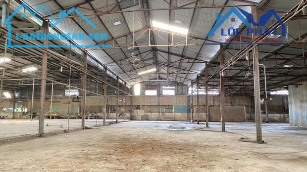 Bán nhà xưởng tại T p Biên Hòa Đồng Nai dt 17000m2 giá 180 tỷ