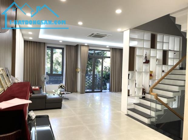 Bán Nhà Khu 280 Lương Định Của,Q2 DT:150m2(7mx21,5m) 1 Trệt 2 Lầu-Giá 37 Tỷ TL