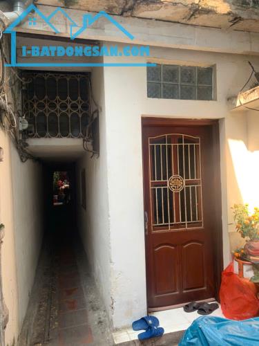 Bán nhà Hàng Giấy-DT 11 m2 x 2 tầng-DIỆN TÍCH DÙNG CHUNG 38M2-MẶT TIỀN 3M.