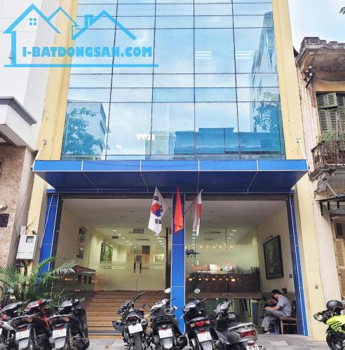 Bán Tòa Văn Phòng Mặt Phố Liễu Giai, Ba Đình DT 288m2, 10T, MT 9.6m. Giá Cực Rẻ