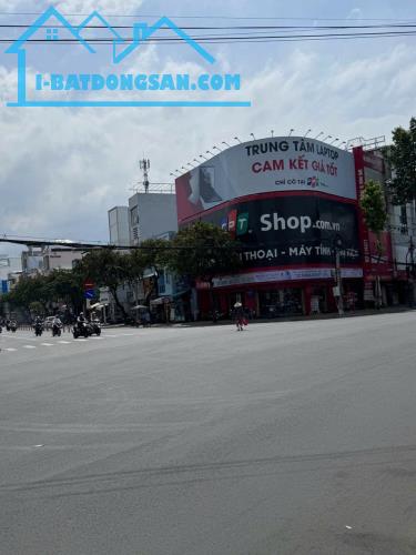Nhà 3 lầu nở hậu rộng rãi mặt tiền Trần Hưng Đạo, Ninh Kiều, Cần Thơ - 39 tỷ