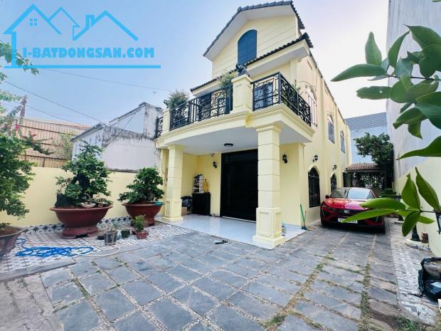Biệt thự trệt lầu hẻm xe hơi sát đường Phạm Văn Đồng phường Linh Đông, Thủ Đức