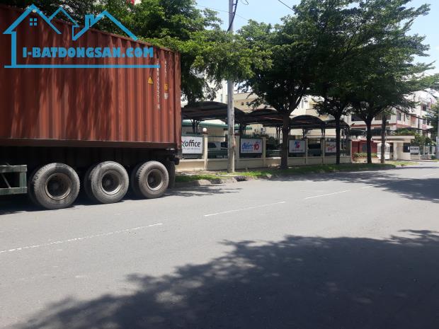 Bán kho xưởng 82 tỷ, 55x100m, mặt tiền đường số 3 KCN Tân Tạo, phường Tân tạo , Bình Tân