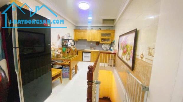 Bán Nhà Chính Chủ Mặt Phố Liên Trì Hoàn Kiếm 108m Ô Tô Kinh Doanh