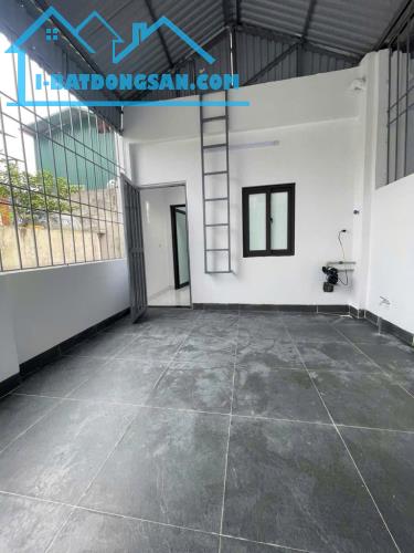 NHÀ ĐẸP KIM GIANG, 38M2 4 TẦNG, Ô TÔ ĐỖ CỔNG, NGÕ THÔNG, CHỈ 7.2 TỶ
