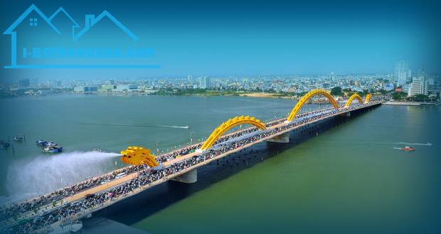 Продаётся участок, 3000 м², Sơn Trà