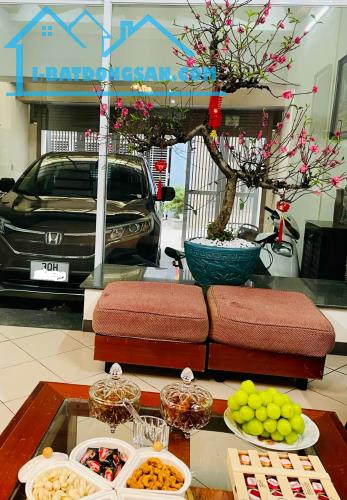 NHÀ 82M2*5T NGUYỄN ĐỨC CẢNH, NGÕ Ô TÔ, KINH DOANH TỐT, 13 PHÒNG