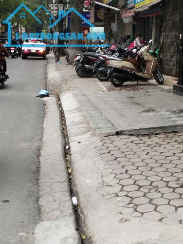 Bán đất tặng nhà mặt phố Hoàng Hoa Thám Ba Đình vỉa hè,kinh doanh sầm uất102m 22.5tỷ -