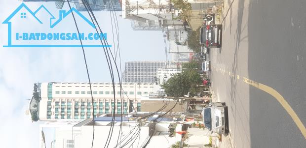 Bán 167m2 đường Lâm Hoành, cách biển Mỹ Khê chỉ vài bước chân. Vị trí kinh doanh rất tốt.